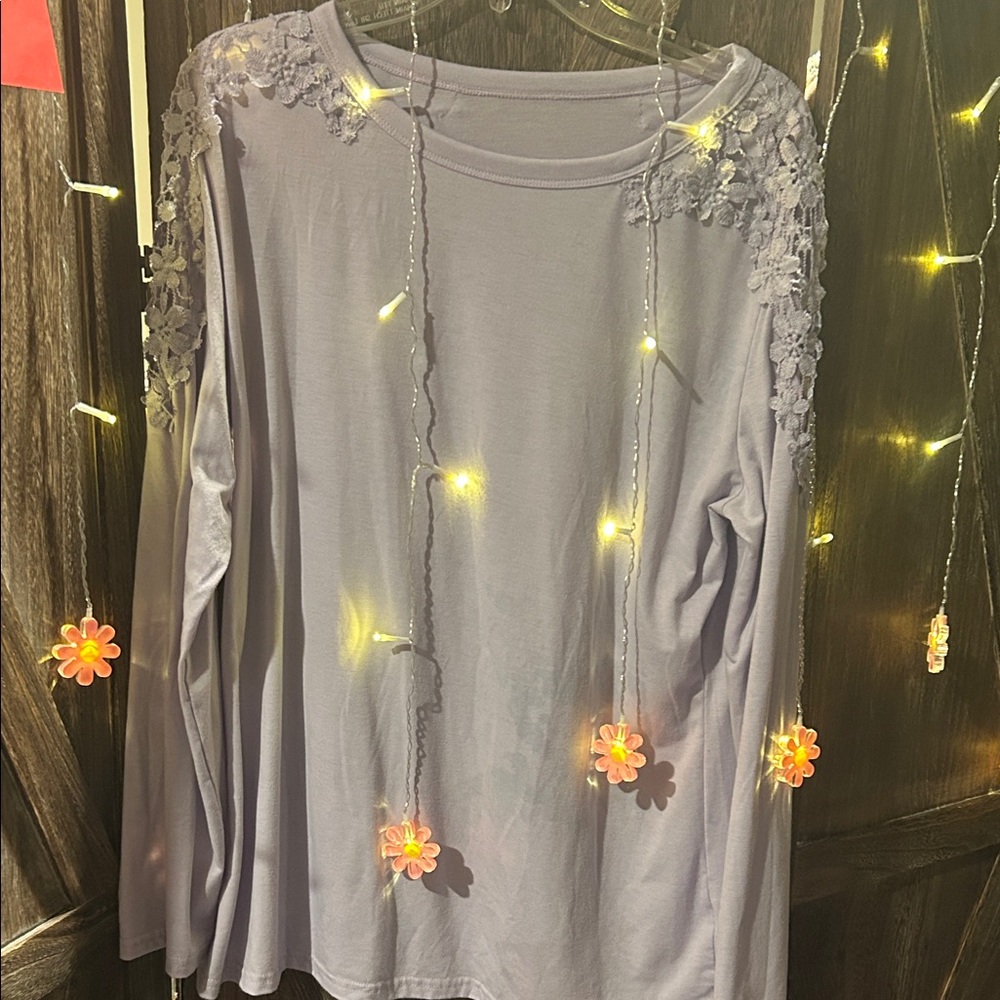 Elegant Lavender Lace Long Sleeve Top